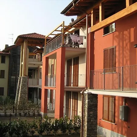 Casa Marck Apartment Maccagno