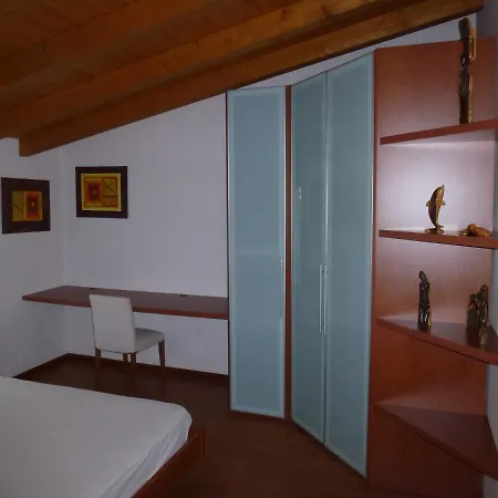 Apartment Casa Marck Maccagno